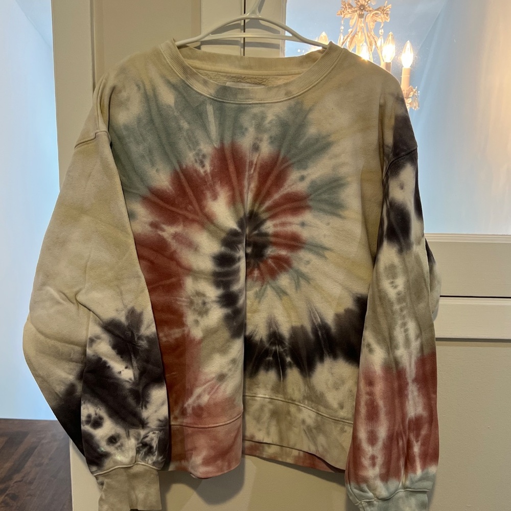 Aritzia Crewneck